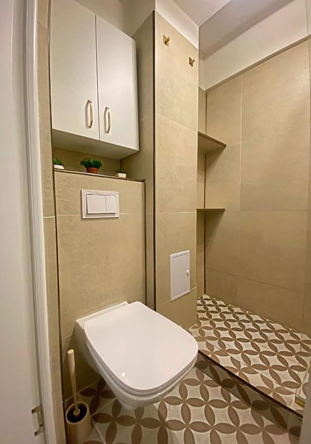 Mina City Center Apartment Amzei Bucharest Exterior photo